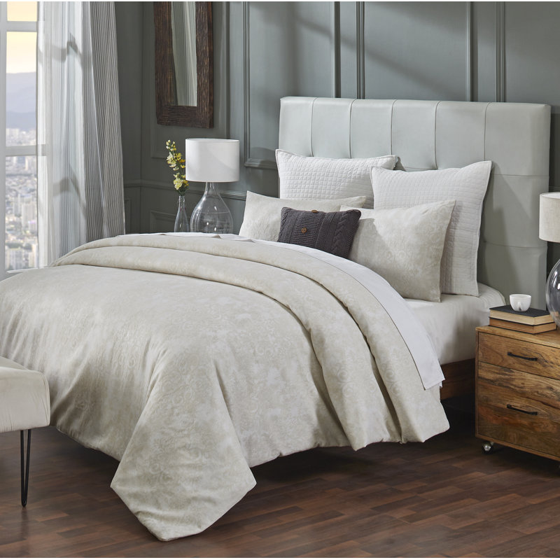 Vincent Collection Queen Comforter Set in Grey, Beige, Queen Comforter + 2 Standard Shams