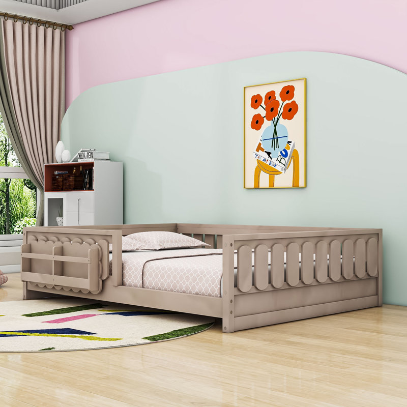 Lit plateforme en bois avec tablettes de rangement et garde-corps, Lit double, Naturel