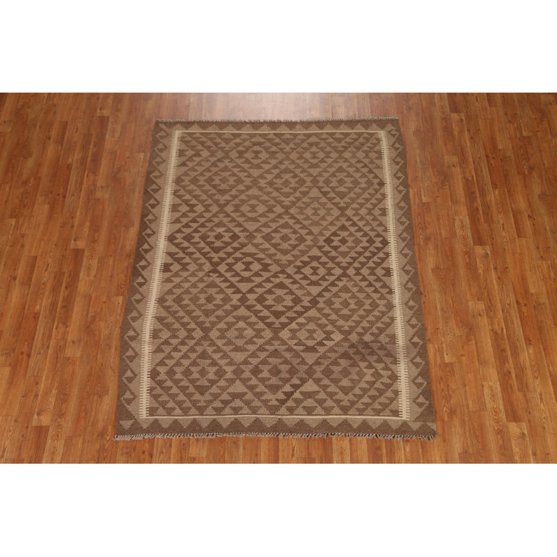 Tapis brun tissé à la main Kilim 5 x 7