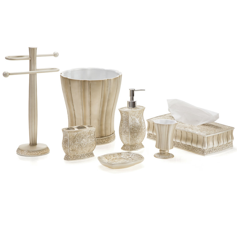Victoria Waste Basket