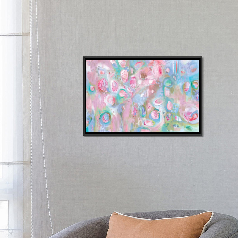 « little darling » par stéphanie corfee, impression sur toile, H 18 po x l 26 po x P 1,5 po, Toile avec cadre noir