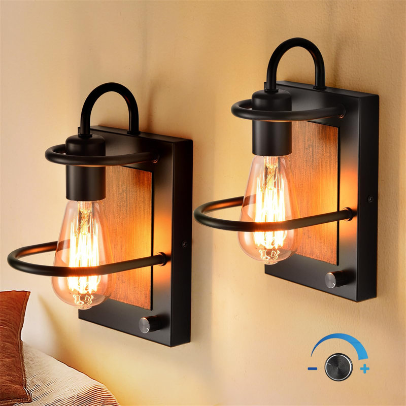 Carlei Armed Sconce