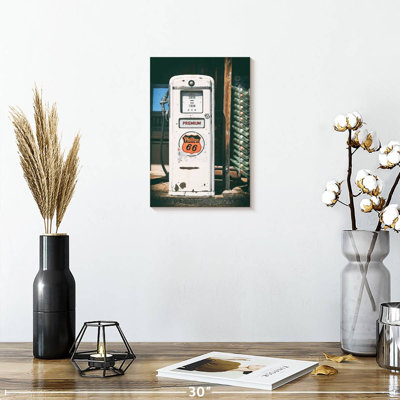 Mehar American West Gas Station Premium 66