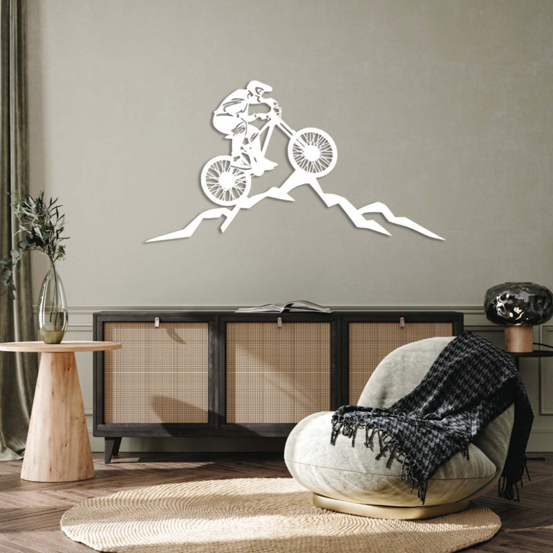 Art mural en métal Mountain Mountain, H 22 po x l 40 po x P 0,12 po, Blanc
