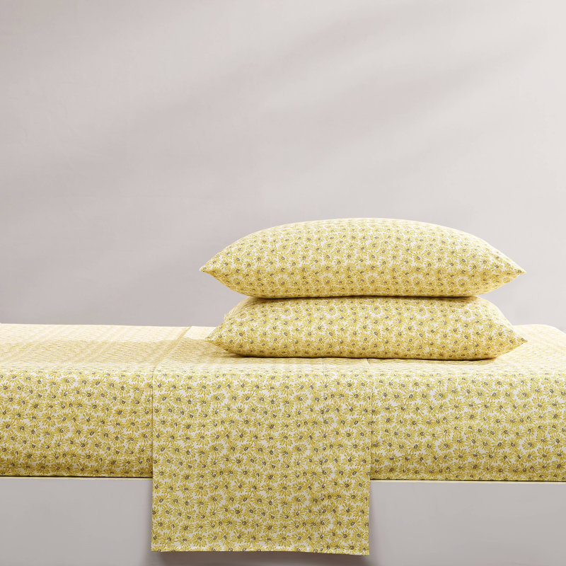 Betsey Johnson Printed Novelty Sheet Sets, Twin Sheet Set with 1 Standard Pillowcase, Sunflower Field Yellow