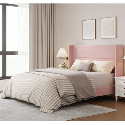 Lit plateforme tapissier en velours