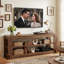 Meuble télé 63 po en bois massif, console multimédia rustique avec tablettes à 2 niveaux à lattes, centre de divertissement de style maison de campagne, petits espaces