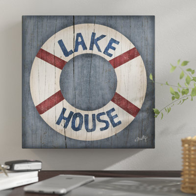 " Lake House "