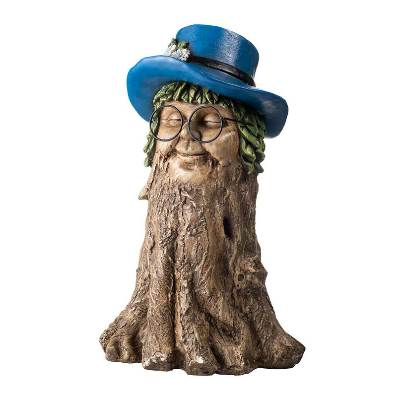 Sculpture arbre avec chapeau