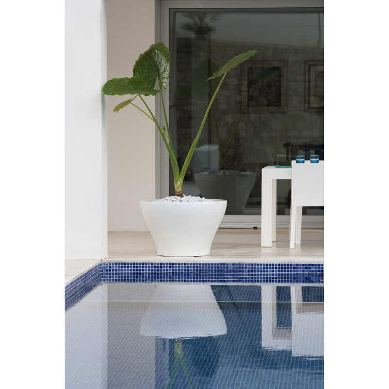 Centro Resin Pot Planter, Steel, 14.75" H x 23.5" W x 23.5" D