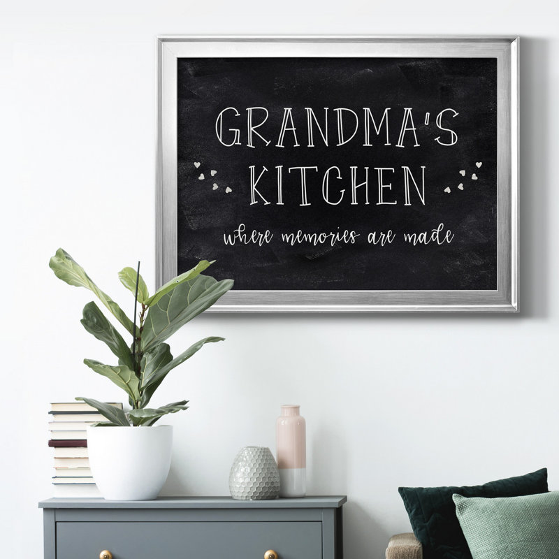 Toile encadrée de qualité supérieure de Grandma's Kitchen - prête à être accrochée, H 18,5 po x l 24,5 po x P 1 po, Argent