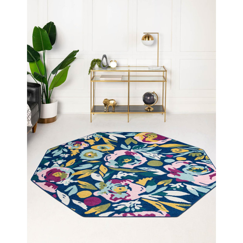 Holle Floral Indoor Rug, Octagon 7' x 7'