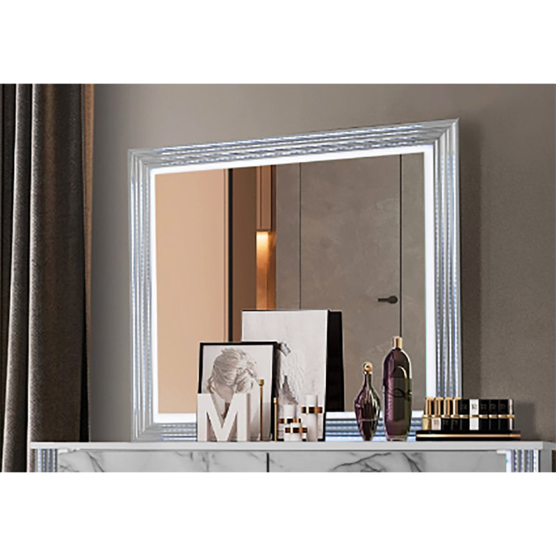 Moon Smooth Mirror With Led, Sleek And Modern Design, High Gloss Finish, Built-In Led For Enhanced Illumination.