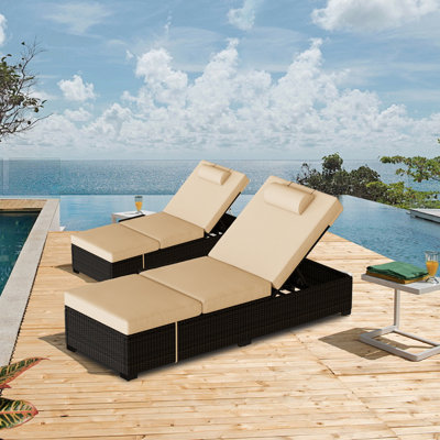 Pool Lounge Chairs Outdoor Set of 2, Outdoor Lounge Chair Recliner with Cushions, PE Wicker Rattan Chaise Lounge Chair with Adjustable Backrest