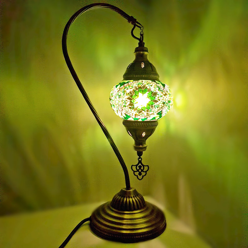 Bonanno Metal Arched Lamp