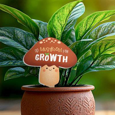 Highland Home Mushroom Growth Decorative Mushroom Shaped Garden Stake