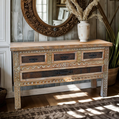 Console Carved Frontier