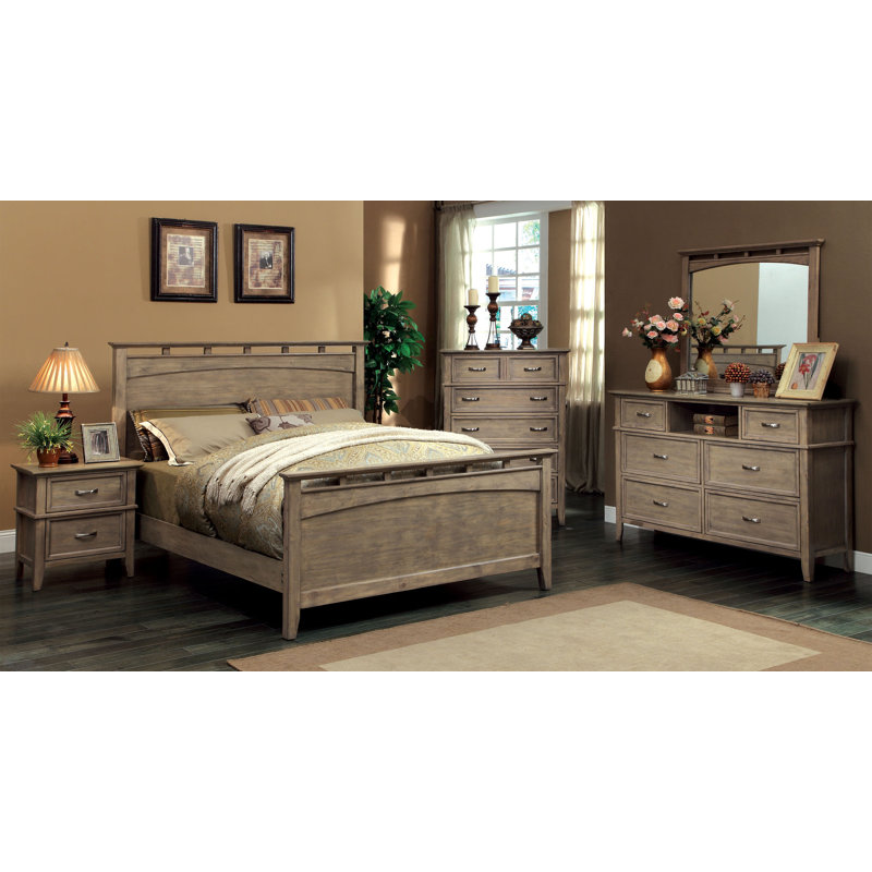 Cartwright Standard Customizable Wood Bedroom Set
