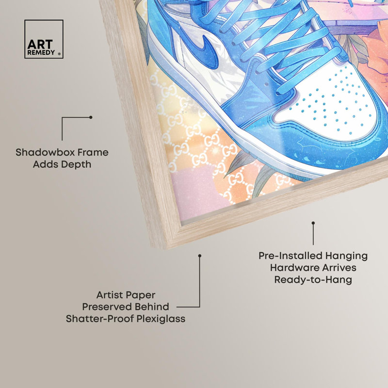 Sneaker in Bloom Shadowbox Print Sneaker, art mural par Art Remedy, H 13 po x l 13 po, Crème, crème