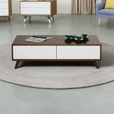 Table basse simple et luxueuse moderne