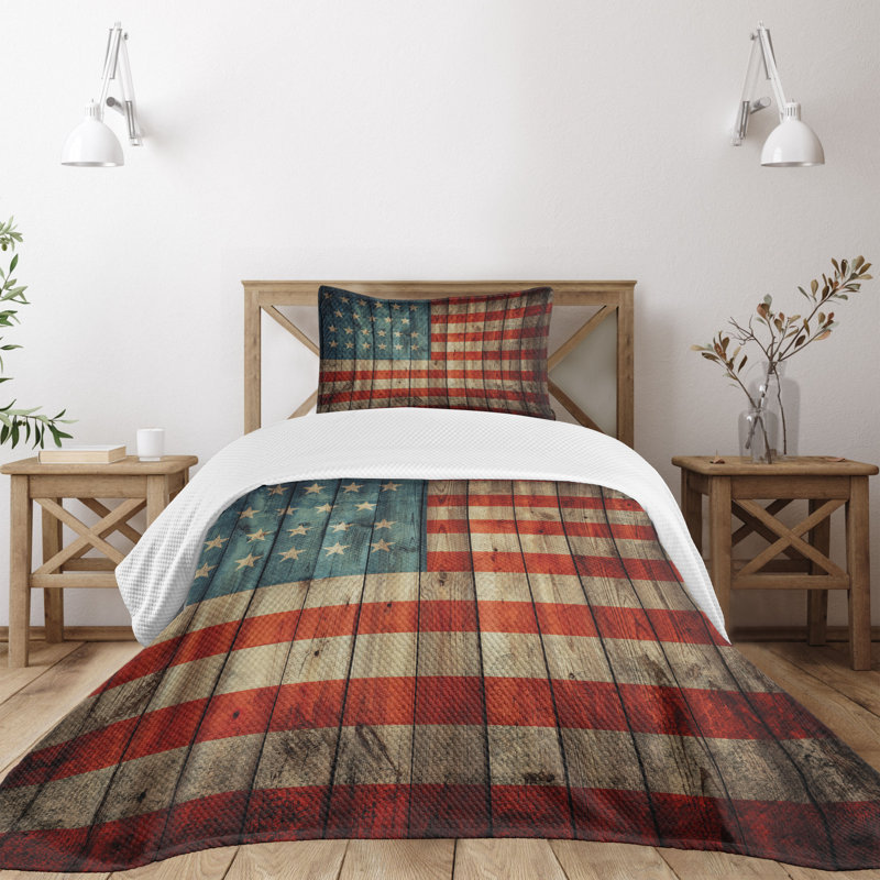 Patriotic American Flag Twin Quilted Bedspread Set