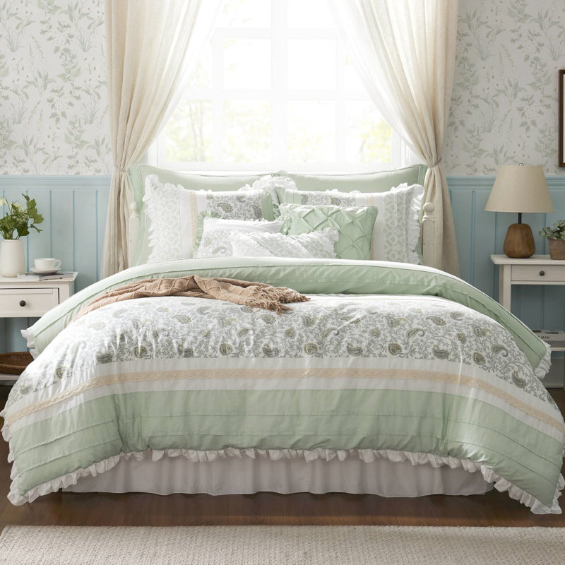 Queen Size 9 Comforter , Cotton Breathable Fabric For Queen, Stunning Appearance