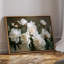Art mural sur toile encadrée - Bouquet de pivoines blanches luxuriantes avec feuilles vert chaud - 16 po x 24 po, 24 po x 36 po-1516866596-1516866595