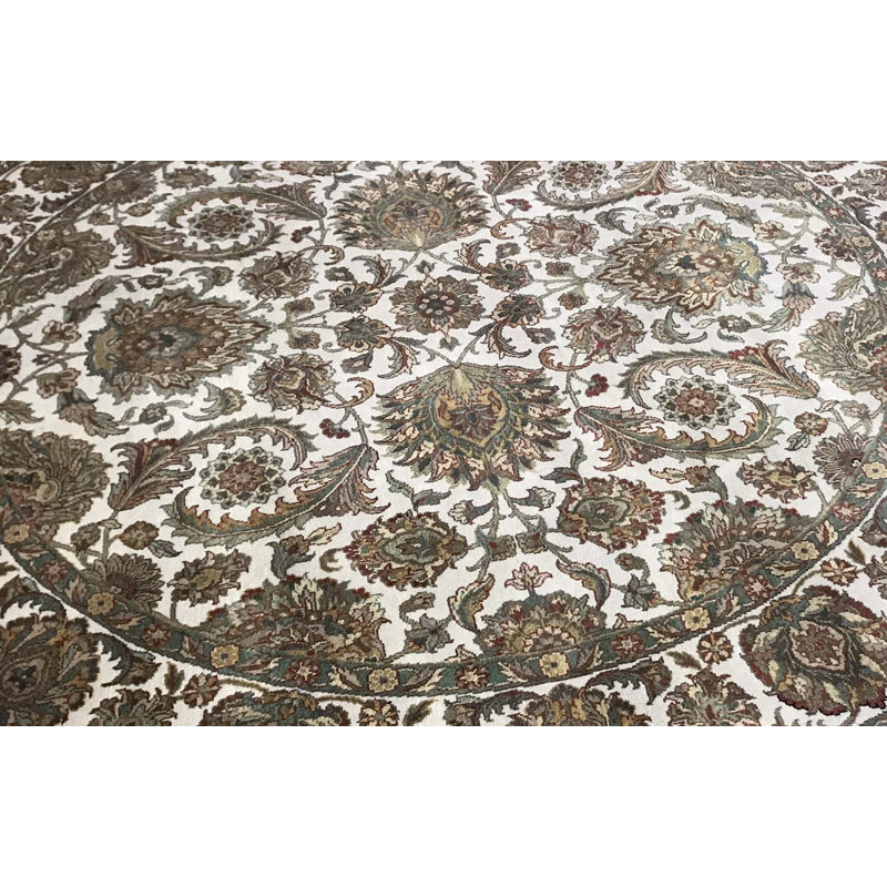 Trinity Wool Oriental Area Rug, Round 8'2"