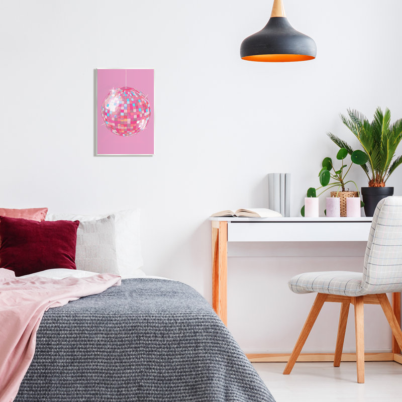 "Pink Disco Ball Groovy" par Lil 'Rue, impression, H 15 po x l 10 po x P 0,5 po, Mdf