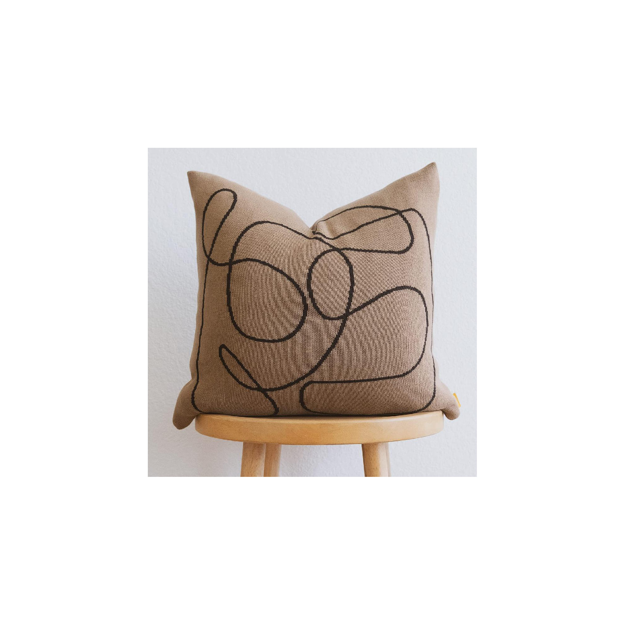 Lismore Cotton Pillow Cover, Brown