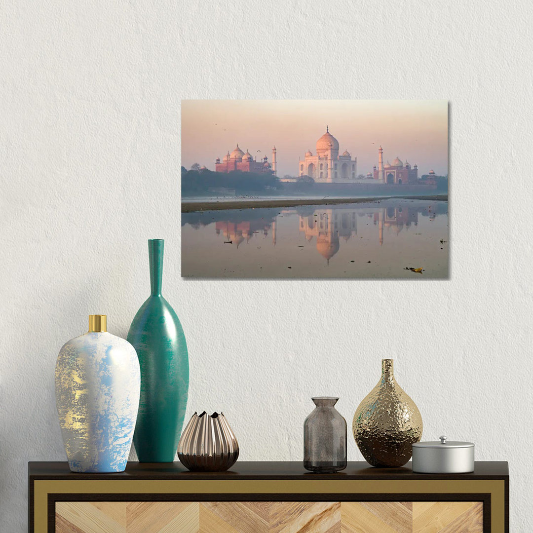 Taj Mahal At Dawn Reflected In The River, India von Matteo Colombo - No Frame Gallery-Wrapped Canvas Giclée on Canvas