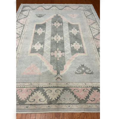 Wool Oriental Indoor Rug