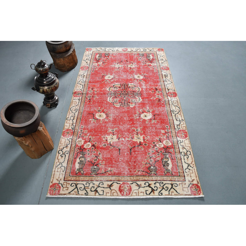 Tapis turc rétro fait à la main en rouge: tapis de sol anatolien unique et décoratif rouge / beige