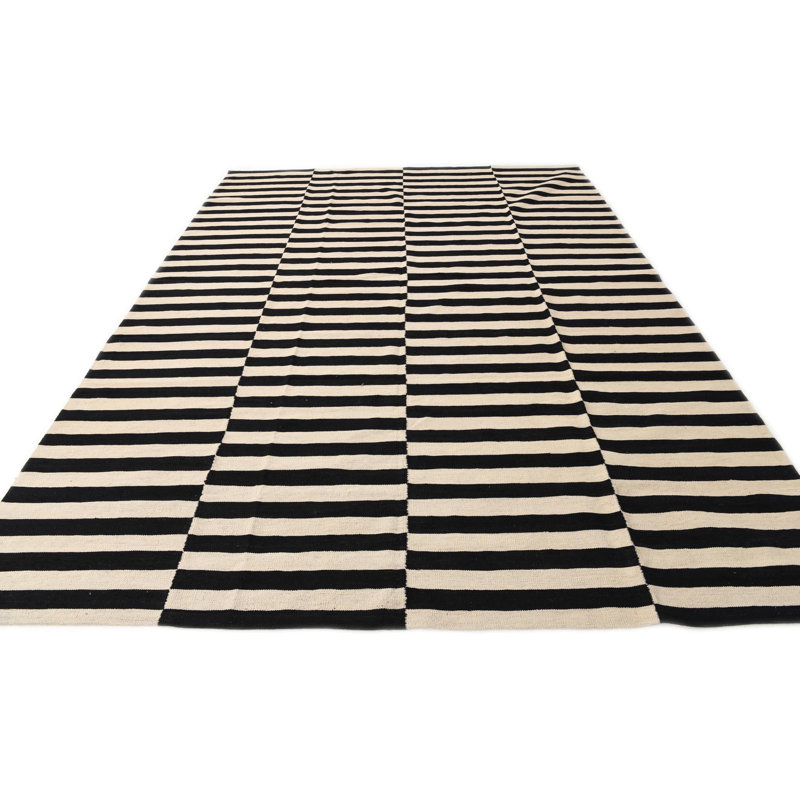 Tapis noir et blanc Noor