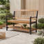 Banc de hall d'entrée en bois d'acacia avec tablette de rangement intégrée, détails sculptés à la main et accoudoirs confortables-772965328