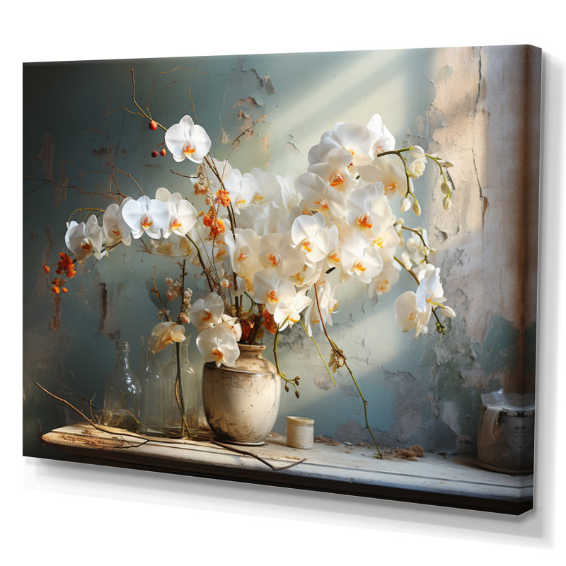 «Beige Minimalims Orchids Still Life» sur toile, H 24 po x l 32 po x P 1 po, Toile tendue