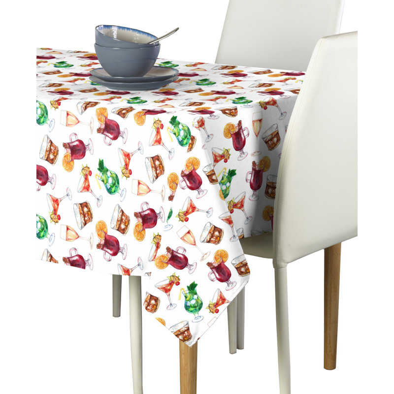 Casten Geometric Tablecloth, 104" x 60"