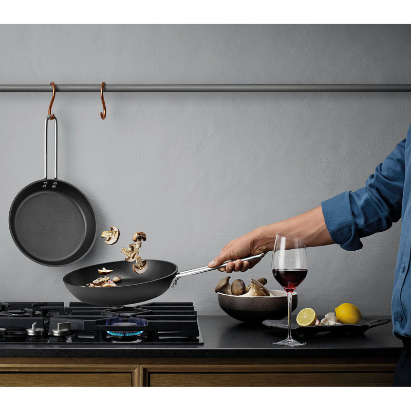 Aluminum Non-Stick Frying Pan, 24 cm