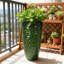 Grands pots à fleurs en plastique avec trou de drainage, ensemble de 2 pots à fleurs décoratifs ronds vert lustré à texture martelée pour une utilisation intérieure et extérieure
