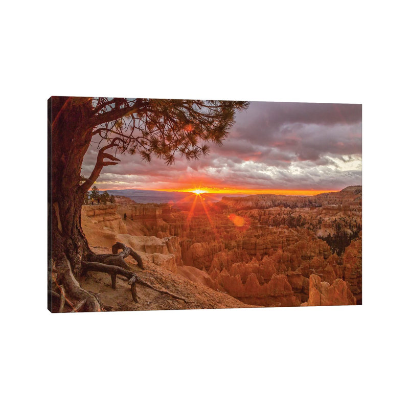 USA, Utah, Bryce Canyon National Park. Sunrise On Canyon. by Jaynes Gallery - Print on Canvas, 20.32 cm H x 30.48 cm W