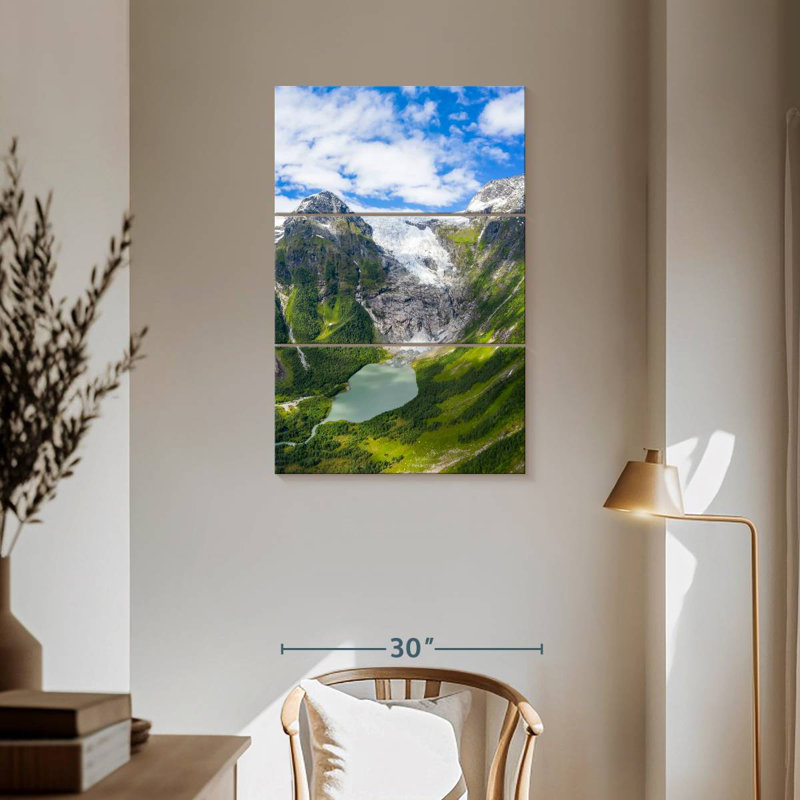 Alvord Idyllic Boyabreen Glacier