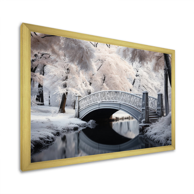 Pont blanc en hiver II - reproduction sur toile, Cadre doré simple, H 12 po x l 20 po x P 1 po