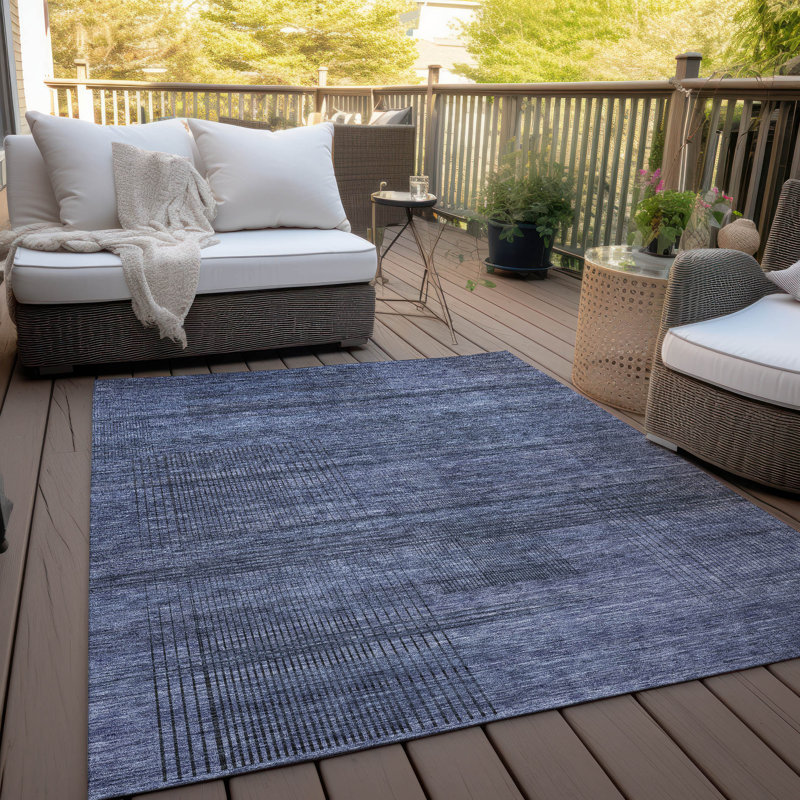 Tapis bleu marine en polyester tissé à la machine Malchow, Rectangle 2 pi 6 po x 3 pi 10 po