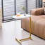Ensemble de 2 tables d'appoint blanches, idéales pour le canapé et le lit, parfaites pour les petits espaces. Grand plateau pour poser des en-cas. Structure en acier composite, capacité de charge de 22,7 kg (50 lb). Forme en C. Convient aux chambres et autres espaces. Facile à utiliser, même sous une charge élevée.