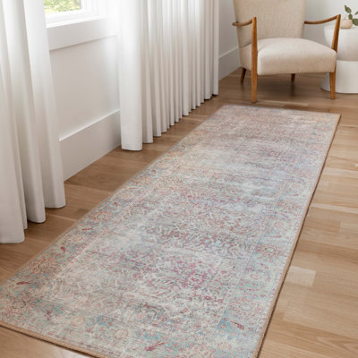 Georgitte Oriental Indoor Rug