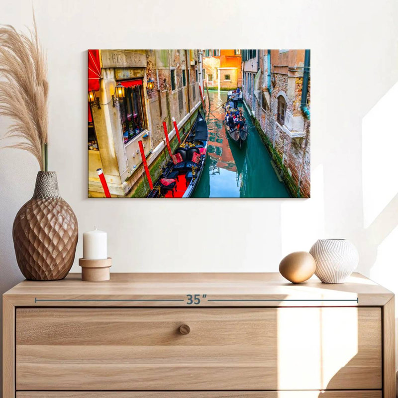 Ravi Venice IV, 16" H x 24" W