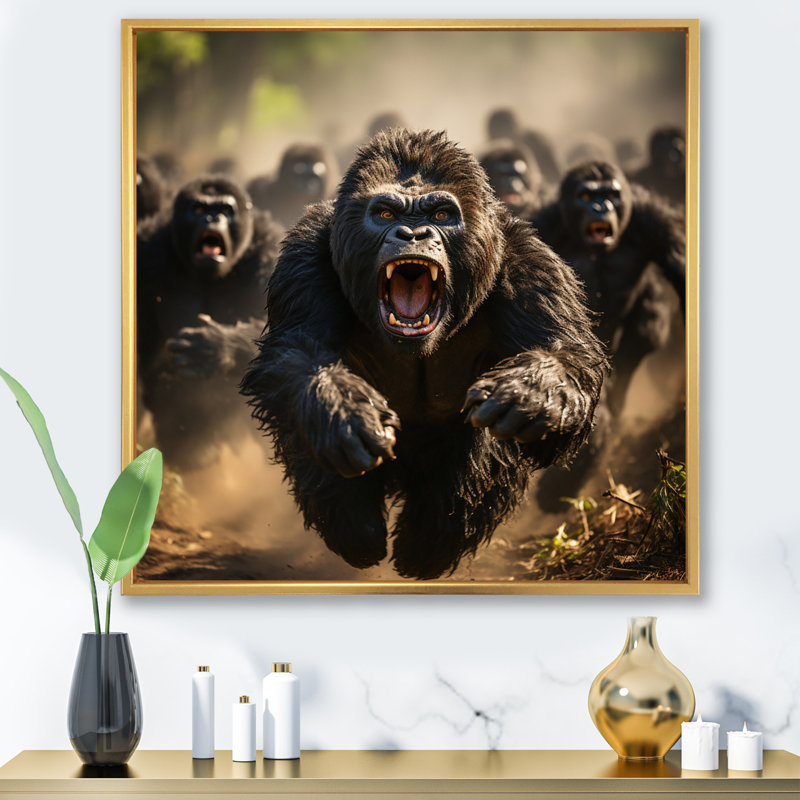 Gorilles d'Afrique qui courent - Reproduction, 24" H x 24" W, Cadre flottant doré