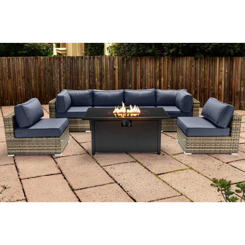 Ensemble de conversation modulaire 7 pièces avec coussins Sunbrella et foyer rectangulaire en métal Lsi, Bleu marine