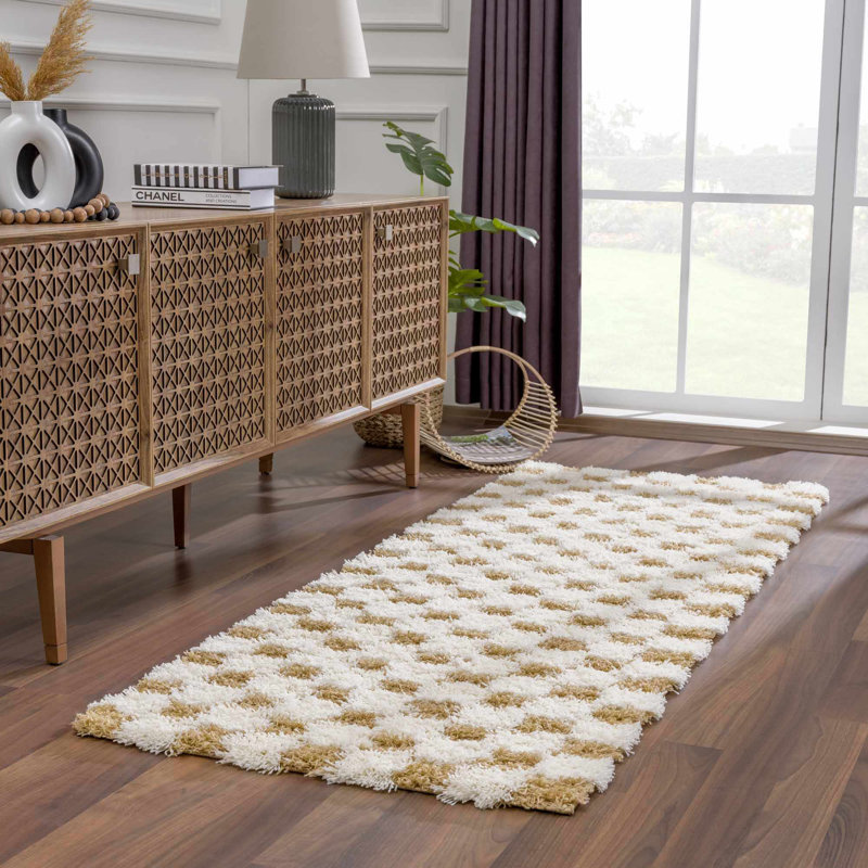 Atiran Checkered Plush Pile Brown Area Rug, Rectangle 6'7" x 9'6"