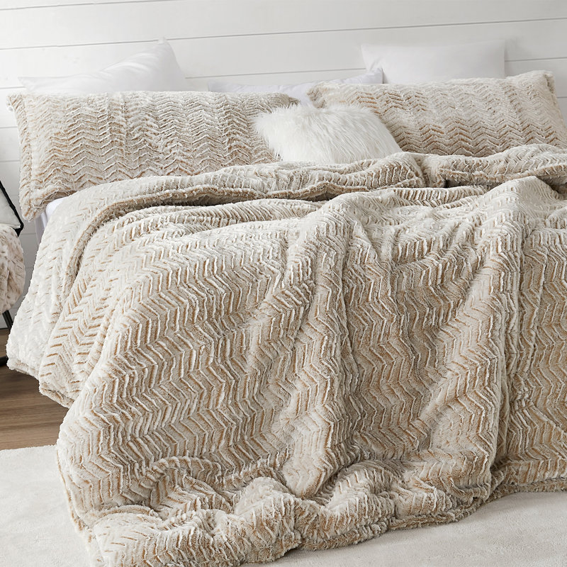 Queen Frosted Taupe Plush Chevron Comforter Set